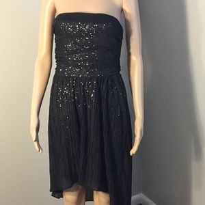 EXPRESS BLACK STRAPLESS SEQUIN COCKTAIL LINED MIDI